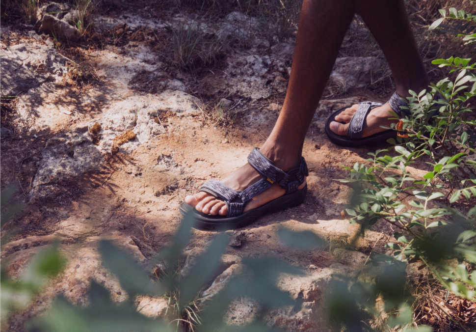 TEVA Terra FI 5 Leather Mens Walking Sandals - Carafe – Outback